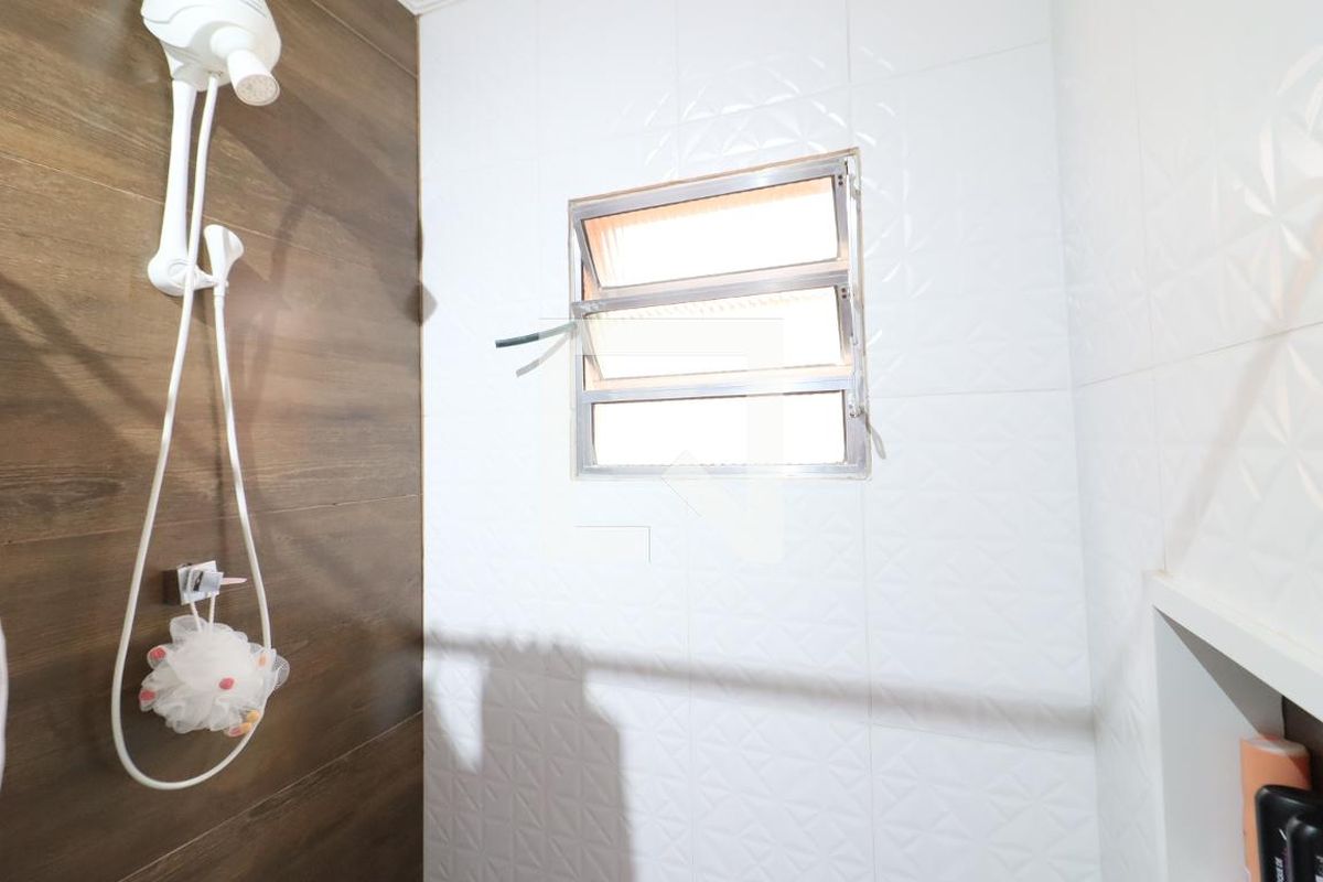 Casa, 4 quartos, 225 m² - Foto 39