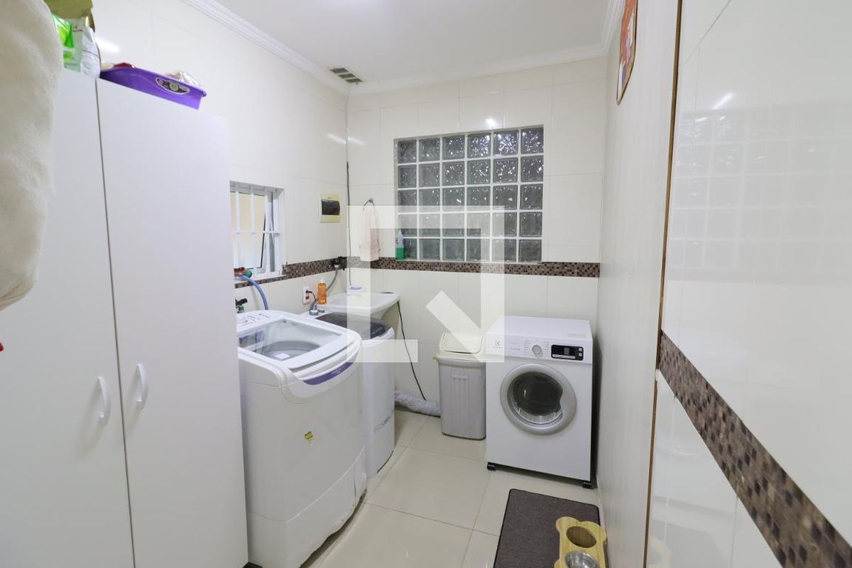 Casa, 4 quartos, 225 m² - Foto 21