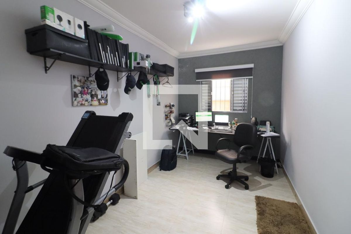 Casa, 4 quartos, 225 m² - Foto 34