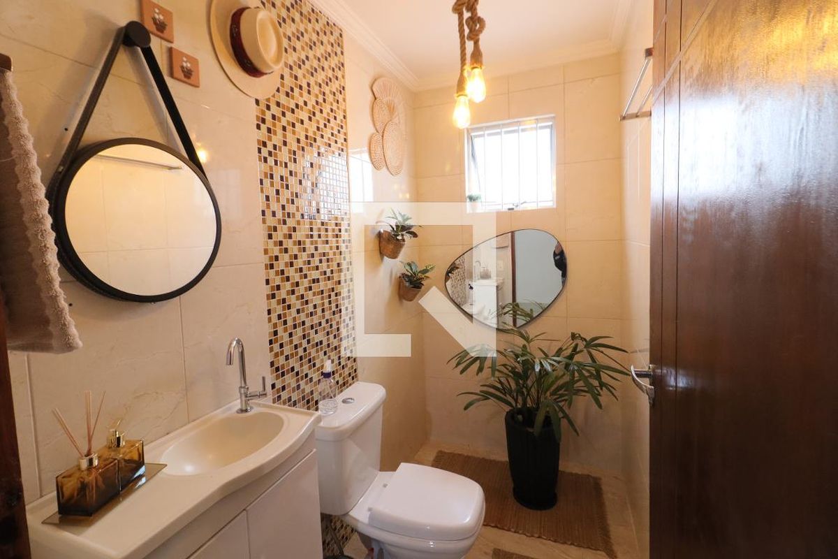 Casa, 4 quartos, 225 m² - Foto 15