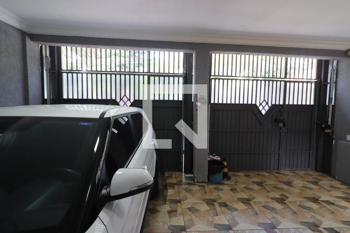 Casa, 4 quartos, 225 m² - Foto 48