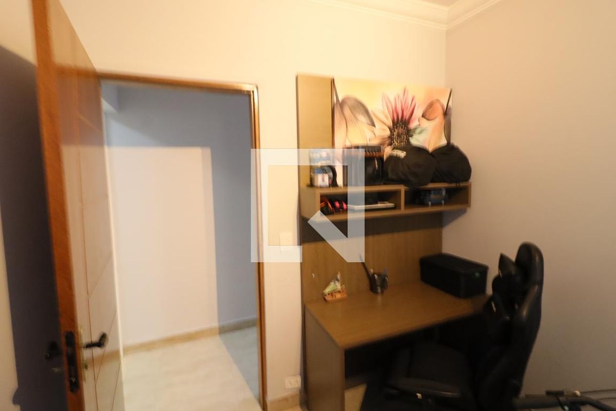 Casa, 4 quartos, 225 m² - Foto 33