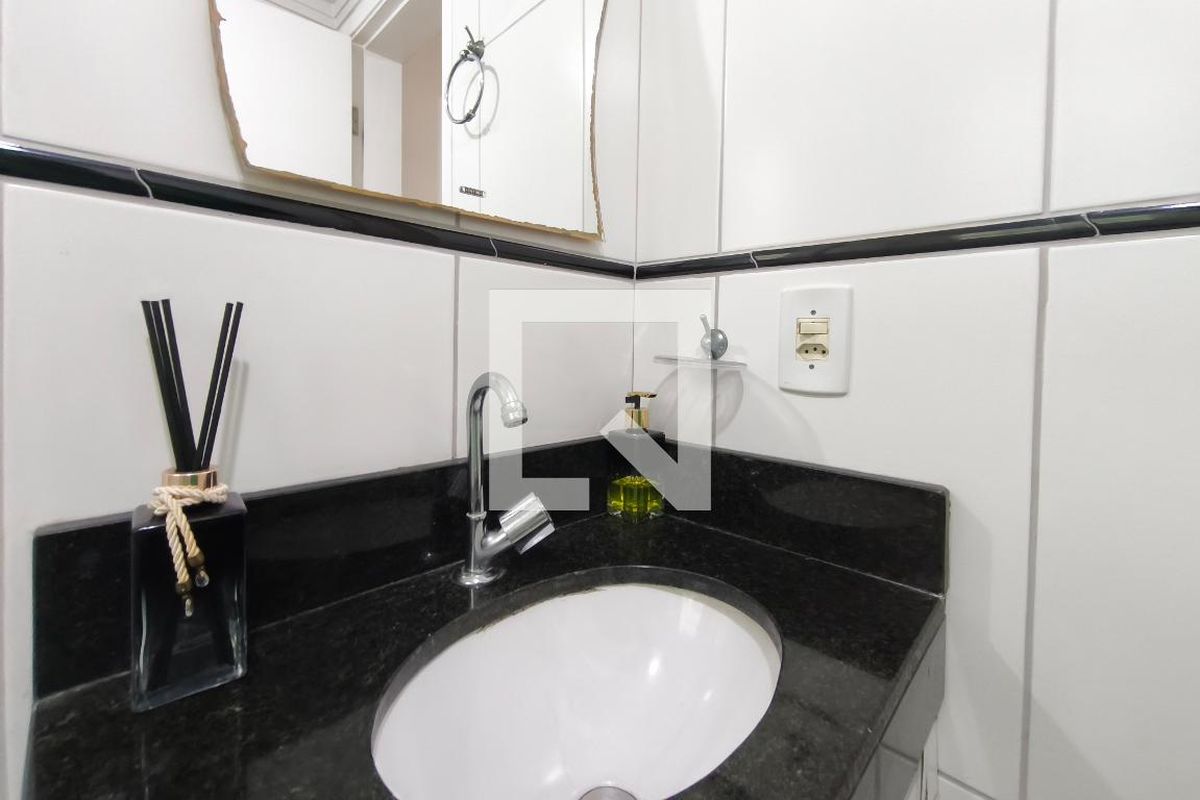 Apartamento à Venda - Parque Prado, 2 Quartos,  47 m2 em , Campinas - sp | SoloBR