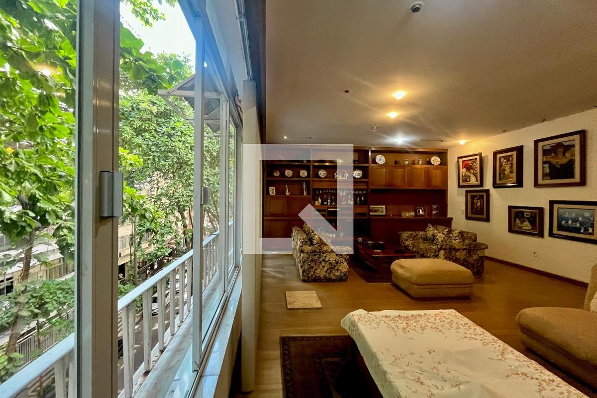 Apartamento, 3 quartos, 145 m² - Foto 2