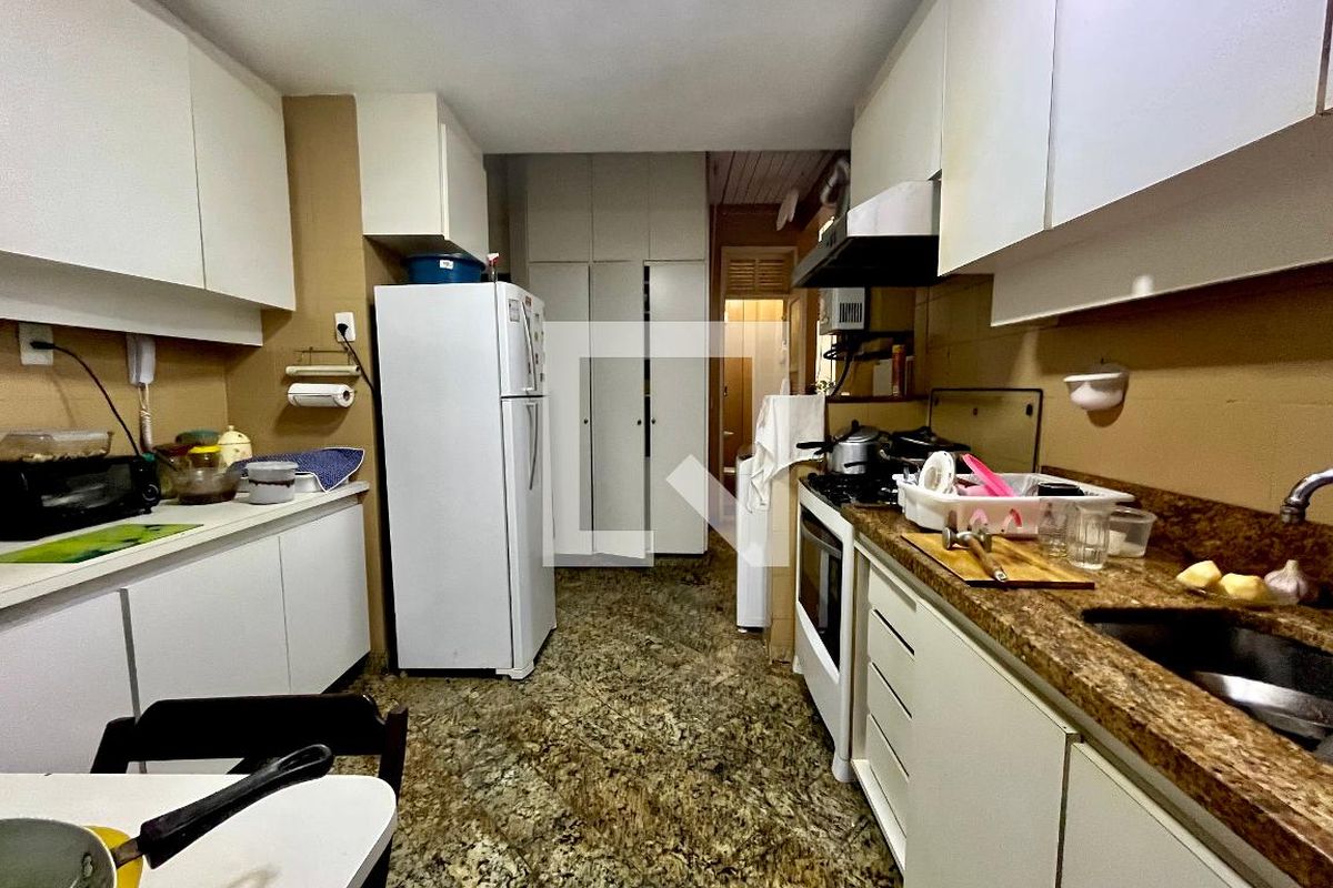 Apartamento, 3 quartos, 145 m² - Foto 50