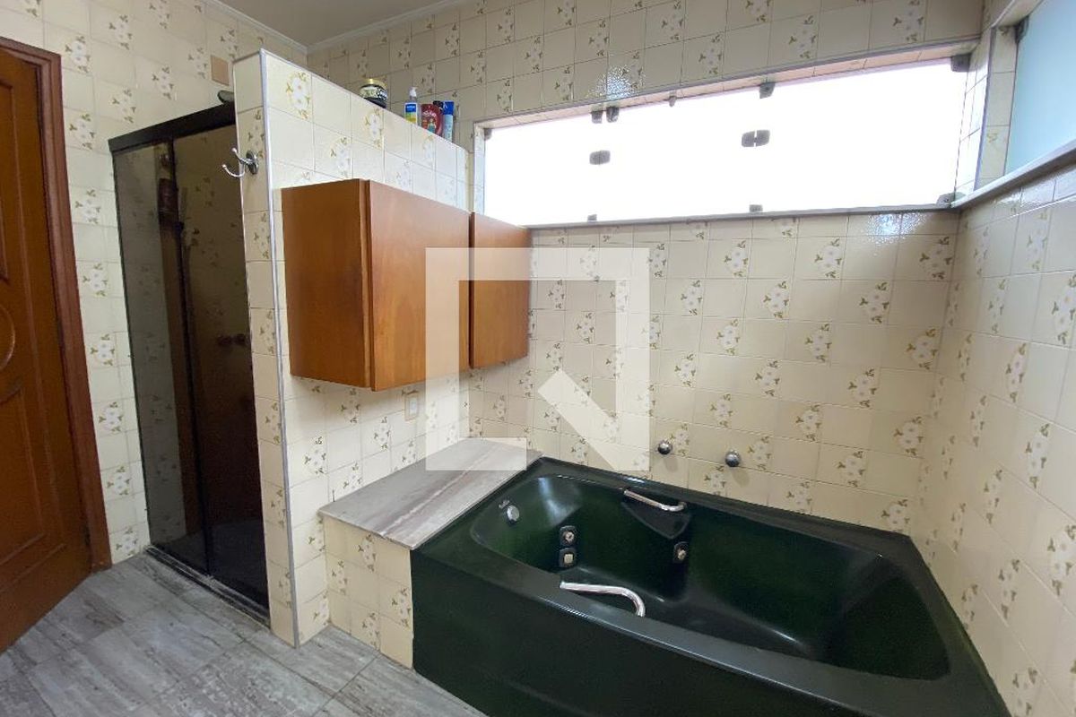 Casa, 3 quartos, 320 m² - Foto 53