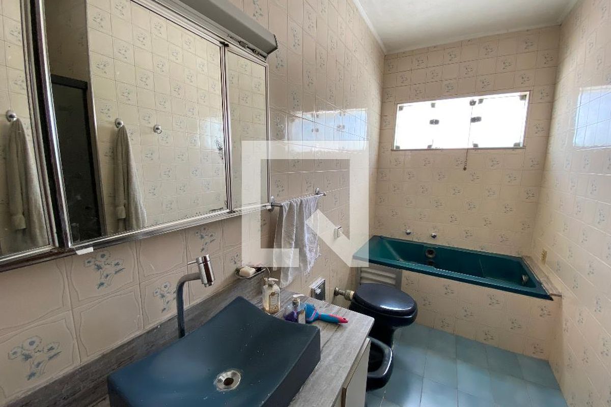 Casa, 3 quartos, 320 m² - Foto 82
