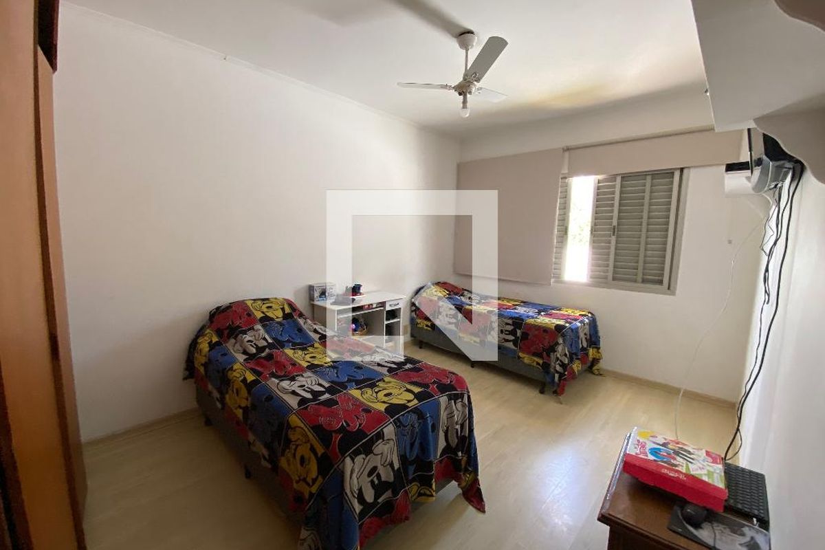 Casa, 3 quartos, 320 m² - Foto 76