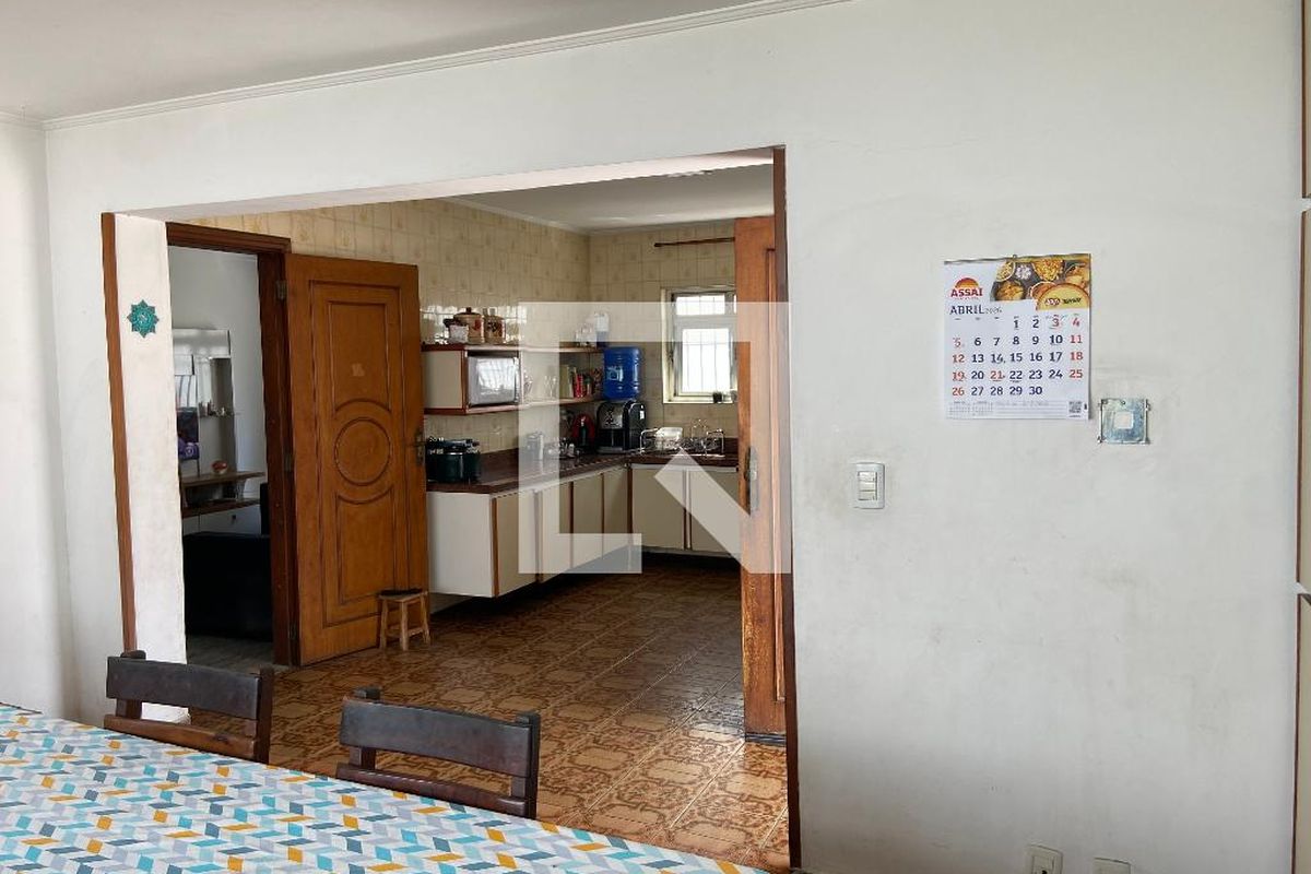 Casa, 3 quartos, 320 m² - Foto 99