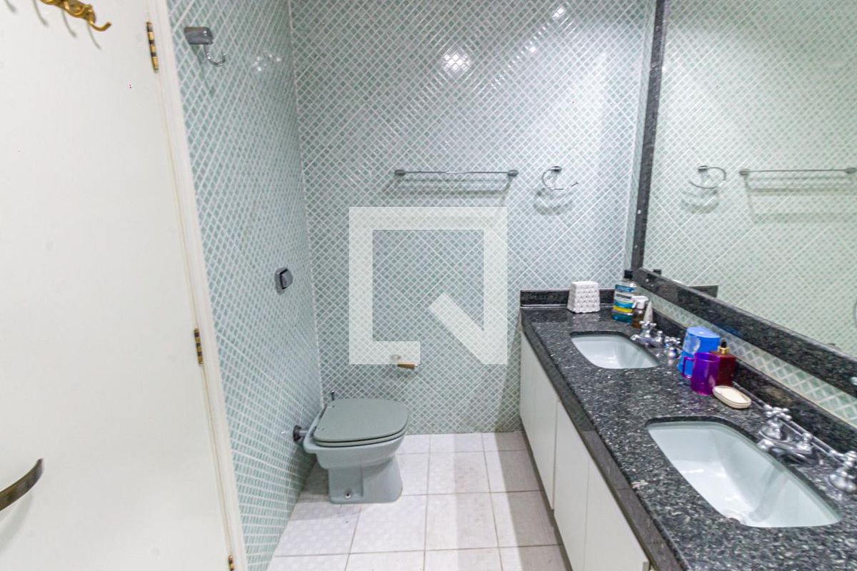 Casa, 6 quartos, 300 m² - Foto 41