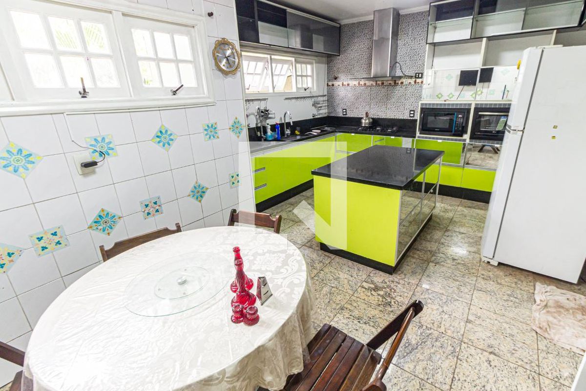 Casa, 6 quartos, 300 m² - Foto 62
