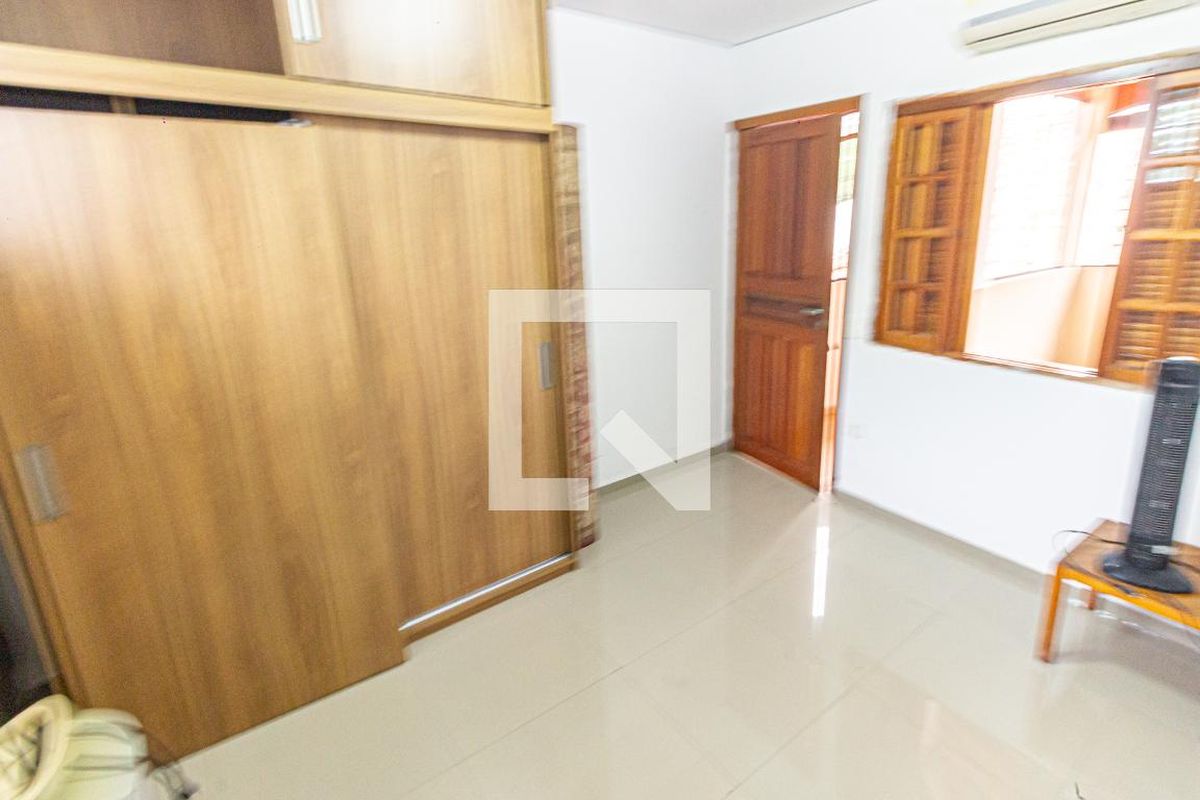 Casa, 6 quartos, 300 m² - Foto 24