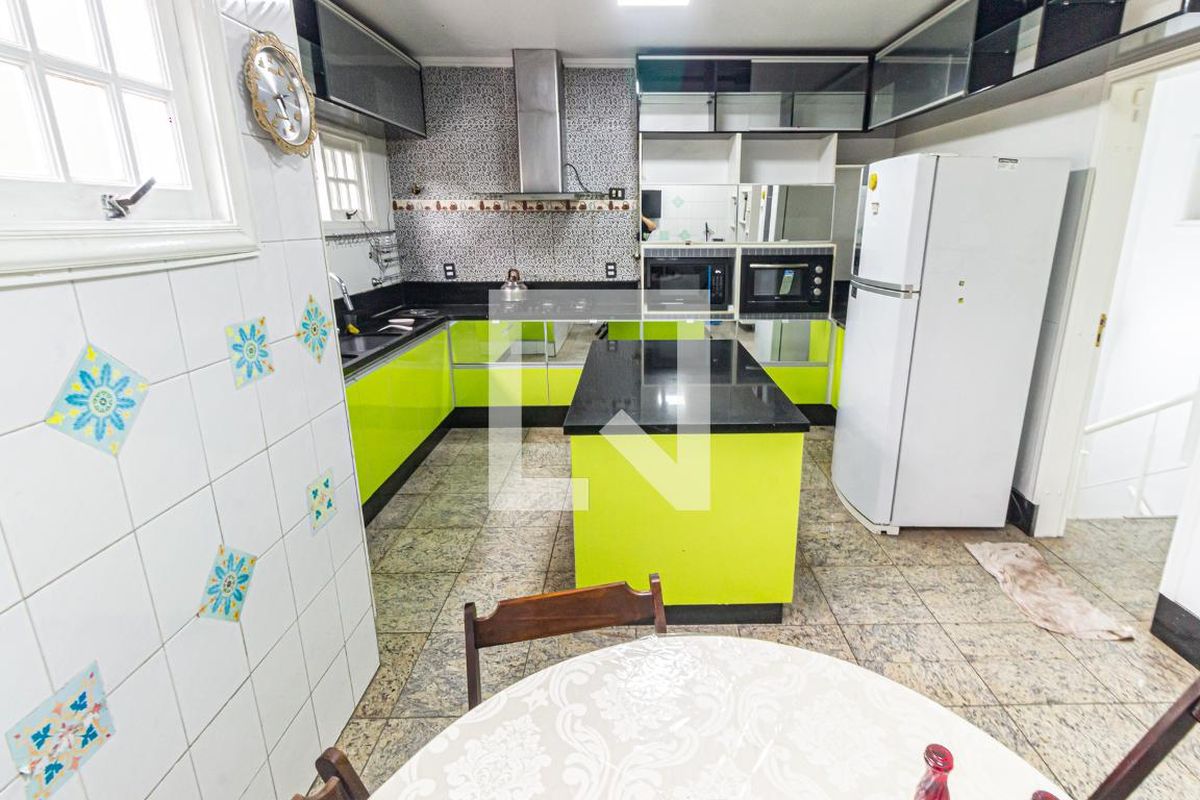 Casa, 6 quartos, 300 m² - Foto 63