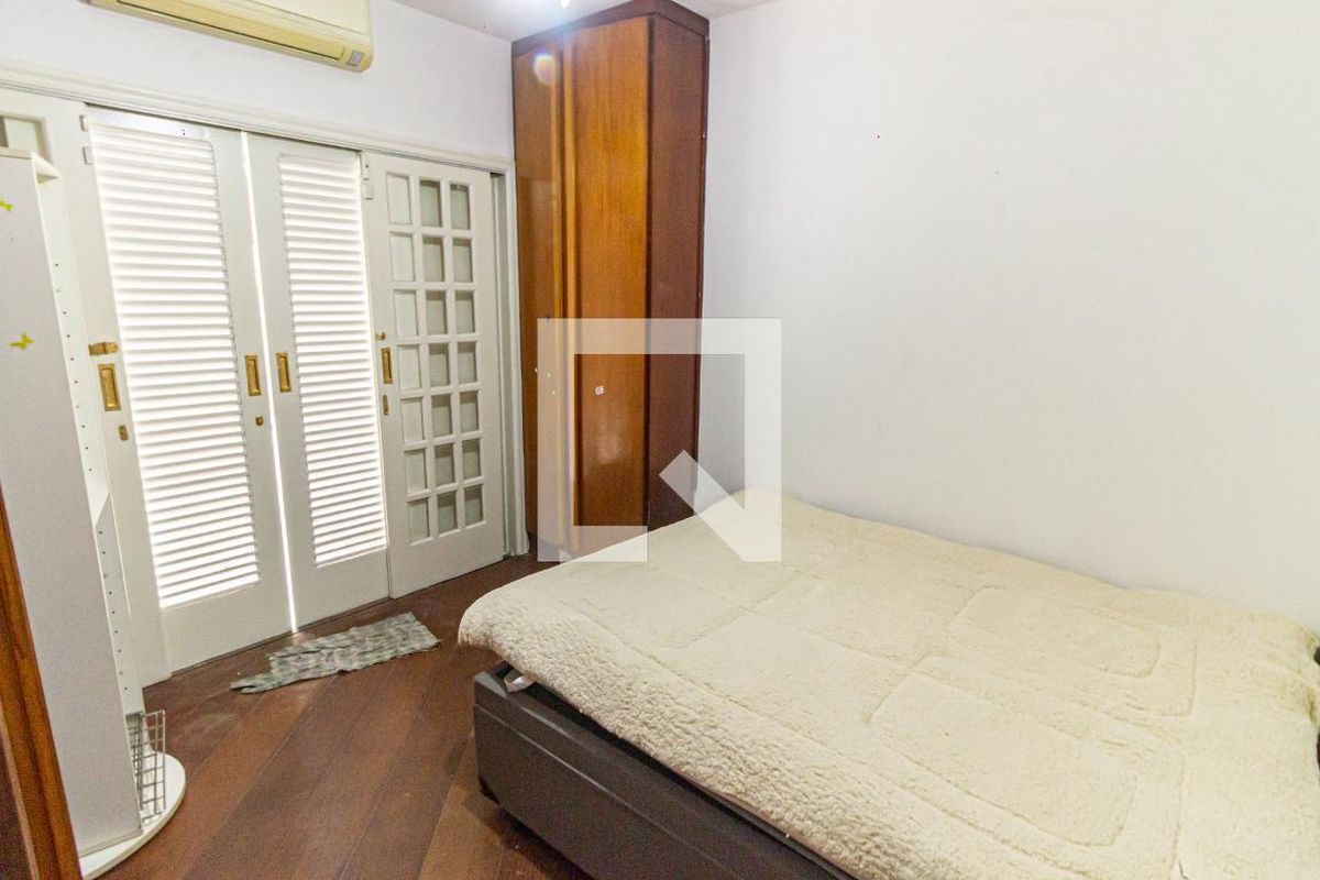 Casa, 6 quartos, 300 m² - Foto 30
