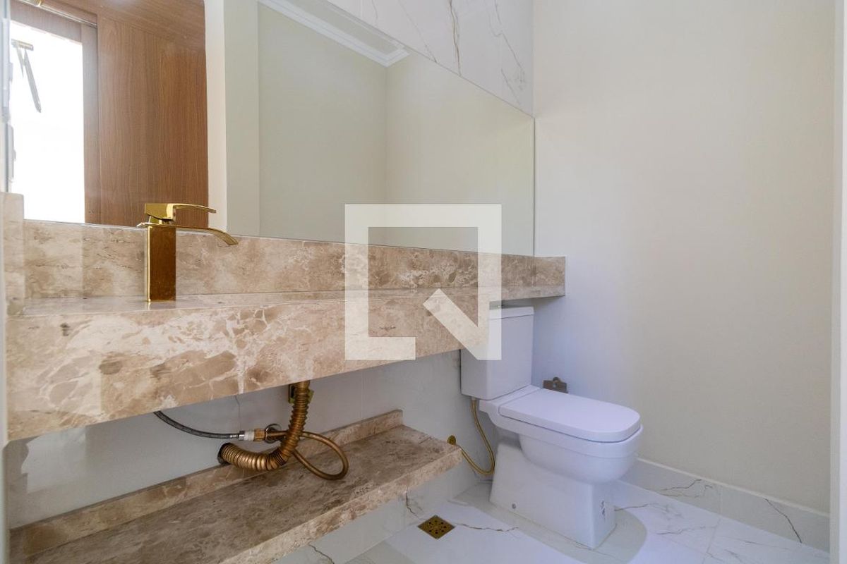 Casa à Venda - Swiss Park, 3 Quartos,  270 m2 em , Campinas - sp | SoloBR