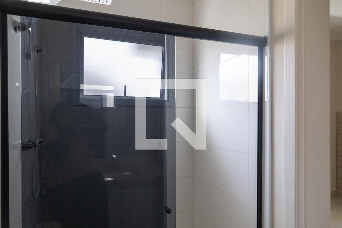 Casa à Venda - Swiss Park, 3 Quartos,  270 m2 em , Campinas - sp | SoloBR