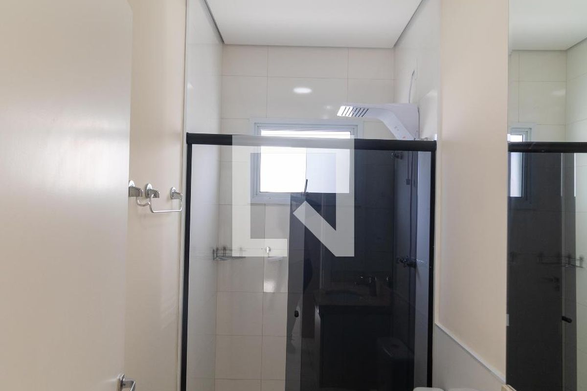 Casa à Venda - Swiss Park, 3 Quartos,  270 m2 em , Campinas - sp | SoloBR