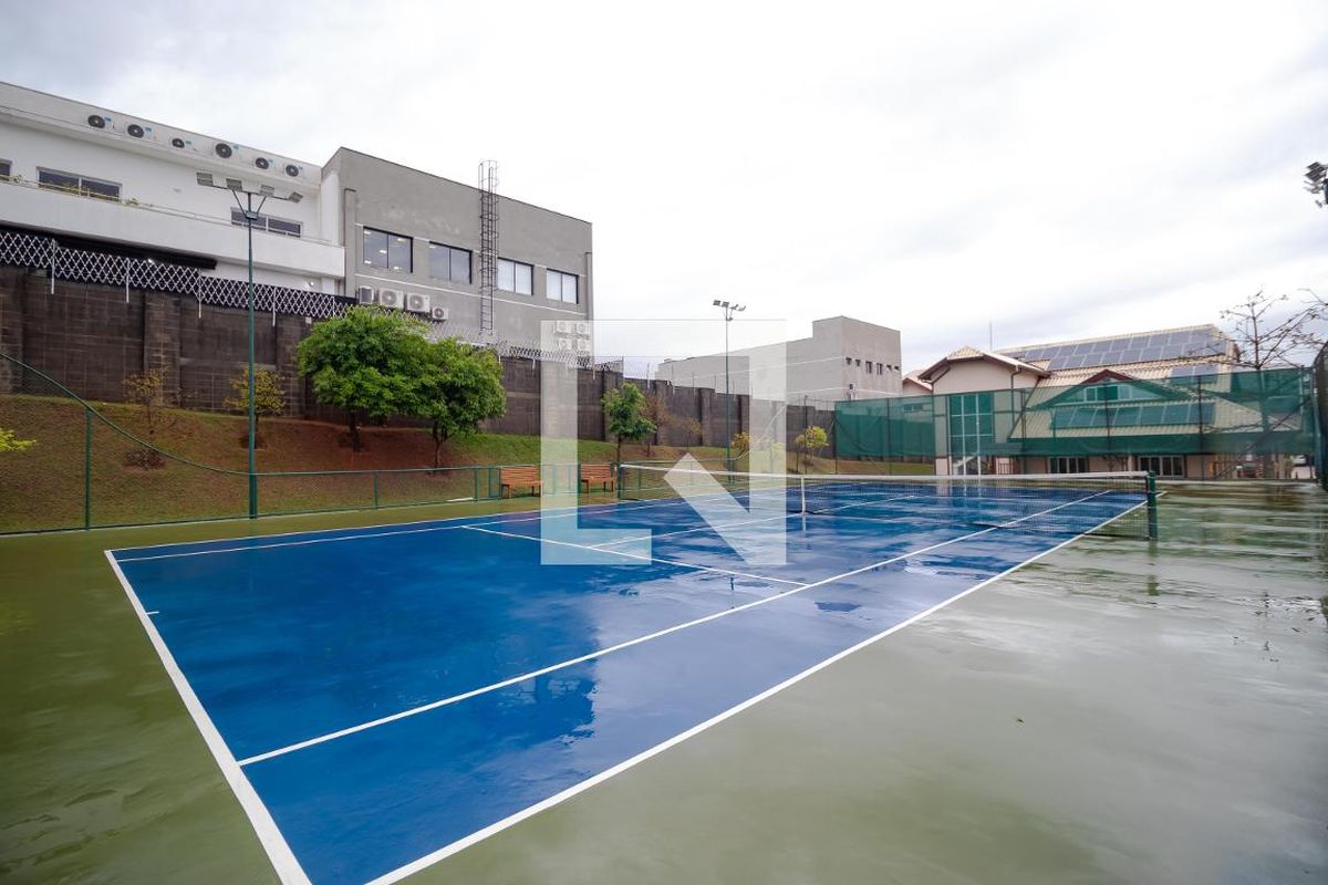 Casa à Venda - Swiss Park, 3 Quartos,  270 m2 em , Campinas - sp | SoloBR