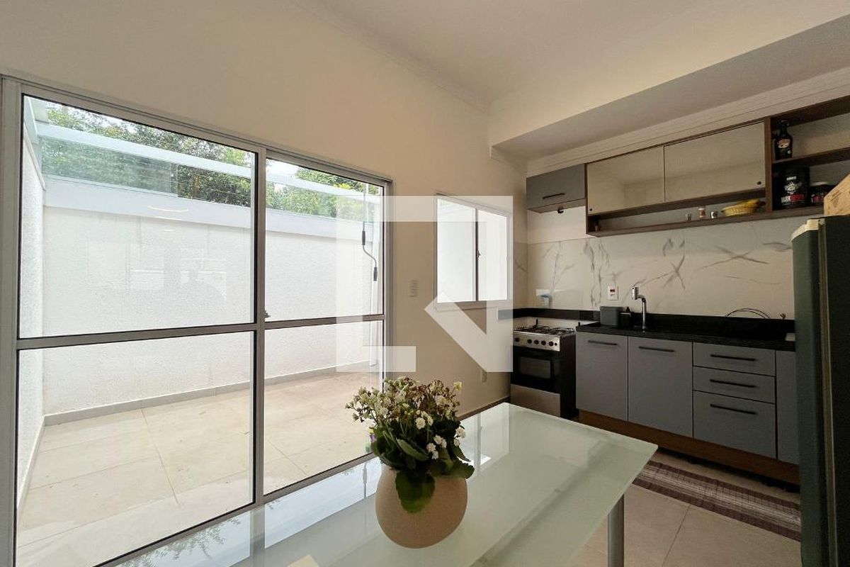 Casa à Venda - Mansões Santo Antônio, 2 Quartos,  100 m2 em , Campinas - sp | SoloBR