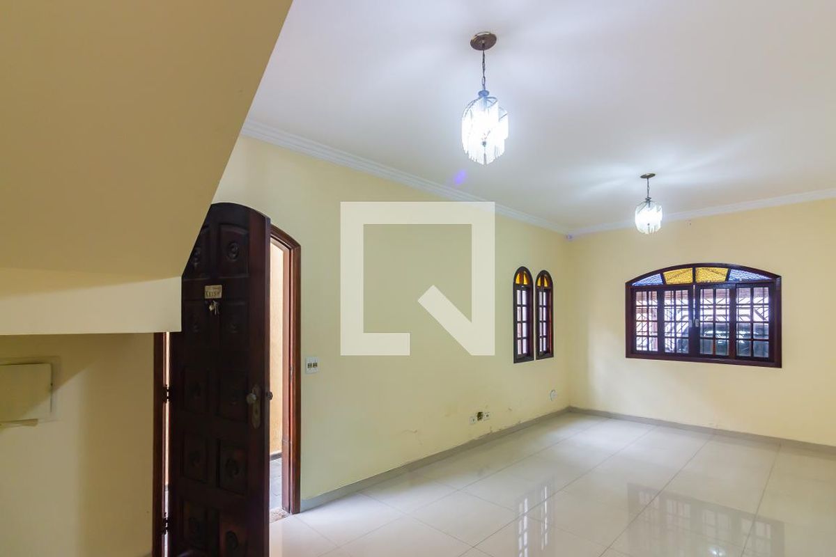 Casa, 3 quartos, 155 m² - Foto 1