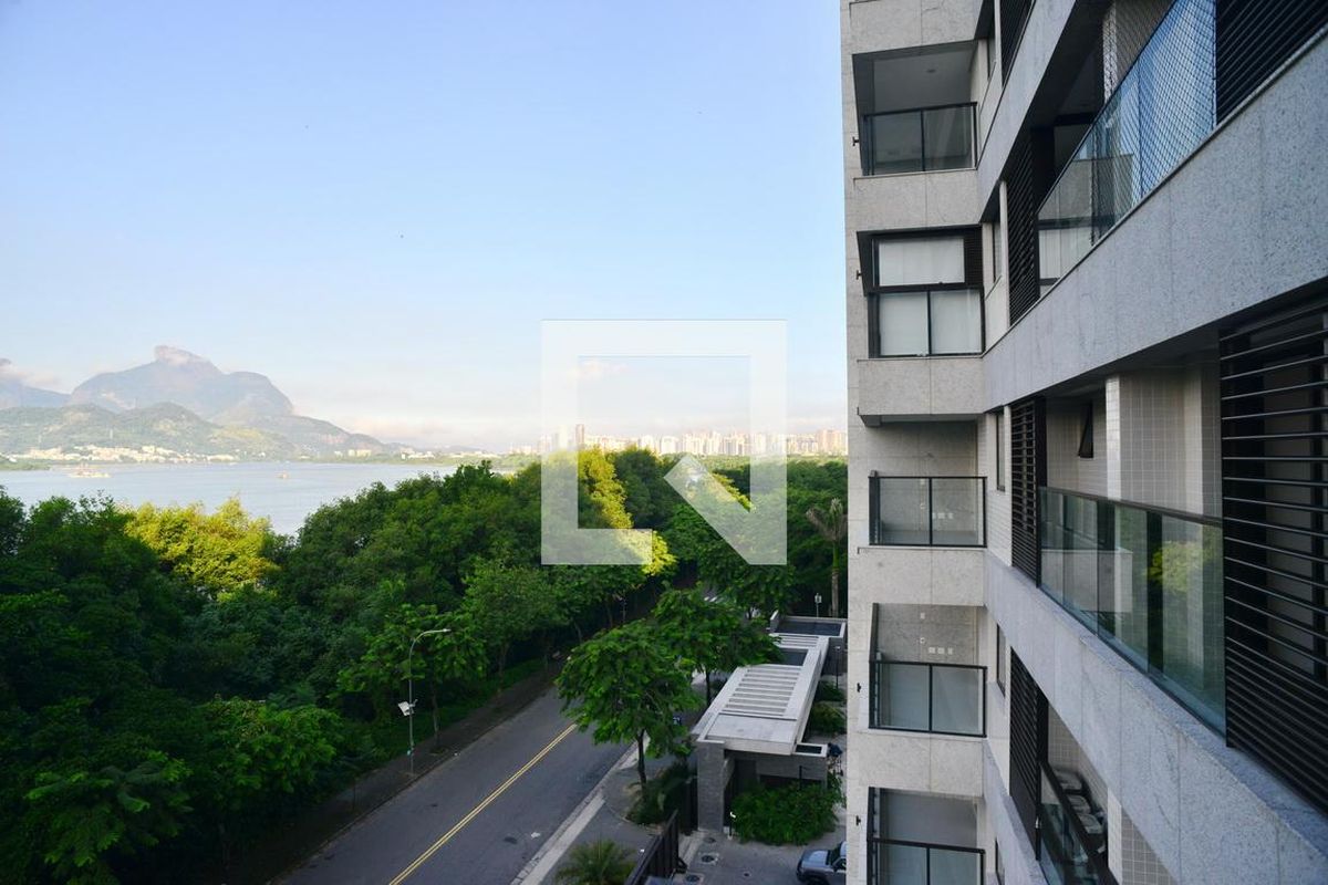 Apartamento, 2 quartos, 75 m² - Foto 12