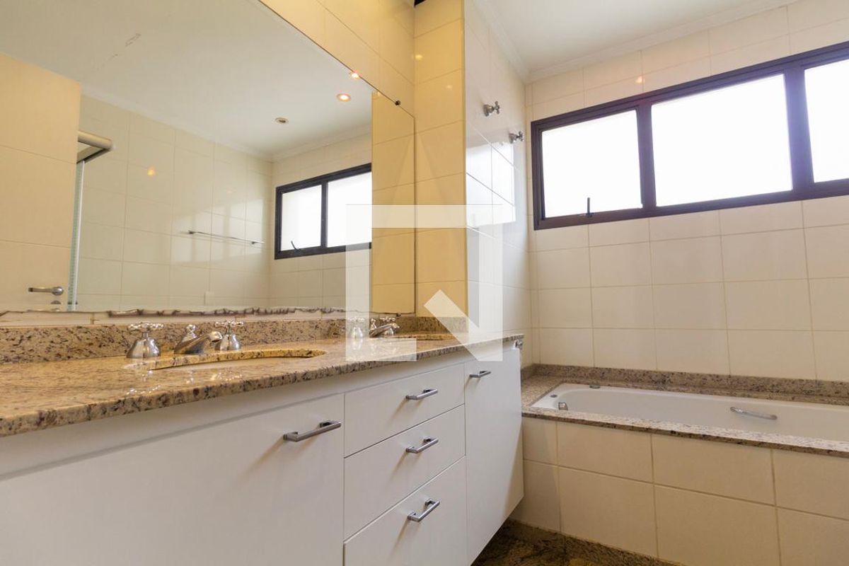 Apartamento, 3 quartos, 165 m² - Foto 36