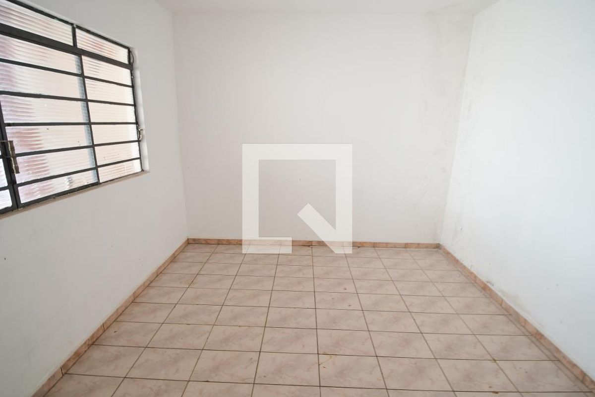 Casa à Venda - Guanabara, 3 Quartos,  250 m2 em , Campinas - sp | SoloBR