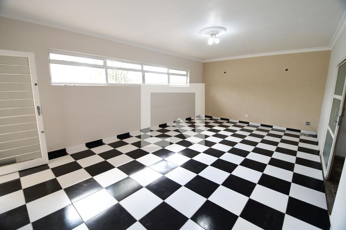 Casa à Venda - Guanabara, 3 Quartos,  250 m2 em , Campinas - sp | SoloBR