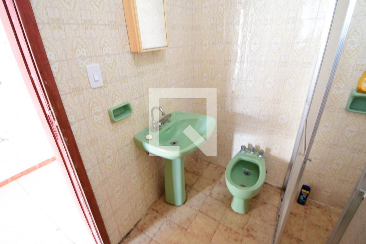 Casa à Venda - Guanabara, 3 Quartos,  250 m2 em , Campinas - sp | SoloBR