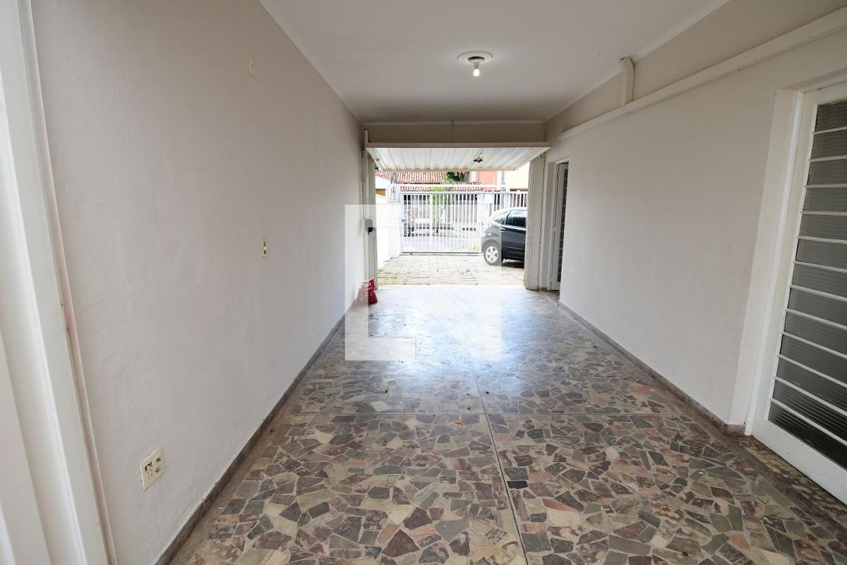 Casa à Venda - Guanabara, 3 Quartos,  250 m2 em , Campinas - sp | SoloBR