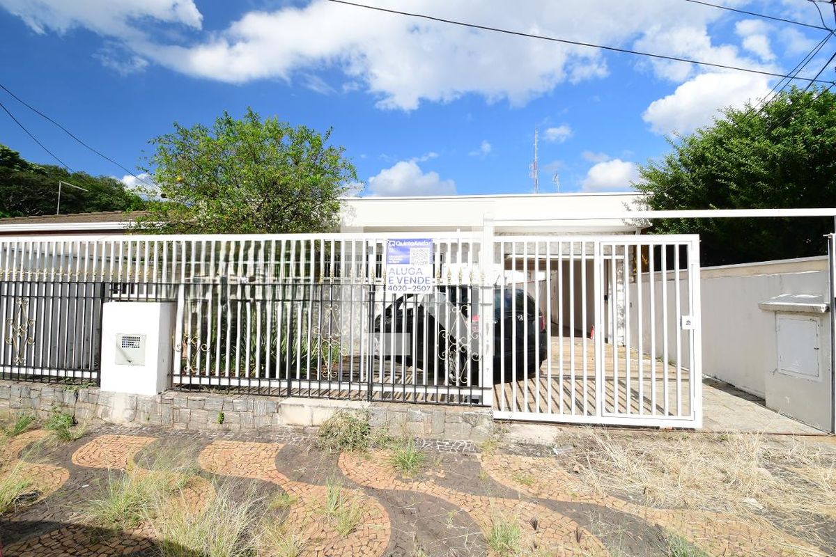 Casa à Venda - Guanabara, 3 Quartos,  250 m2 em , Campinas - sp | SoloBR