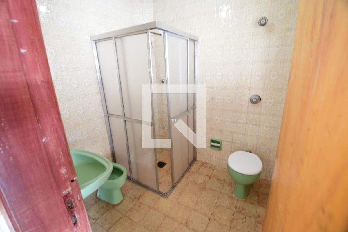 Casa à Venda - Guanabara, 3 Quartos,  250 m2 em , Campinas - sp | SoloBR