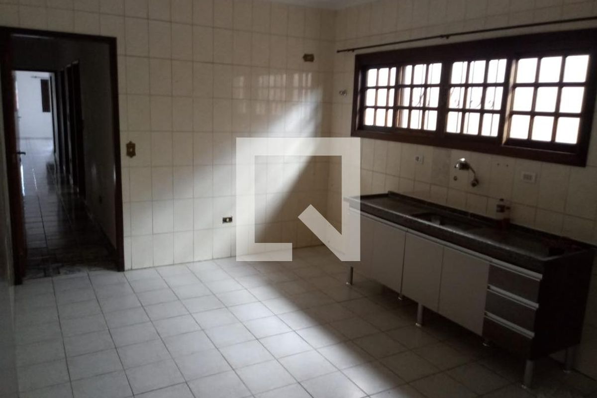 Casa, 4 quartos, 160 m² - Foto 4