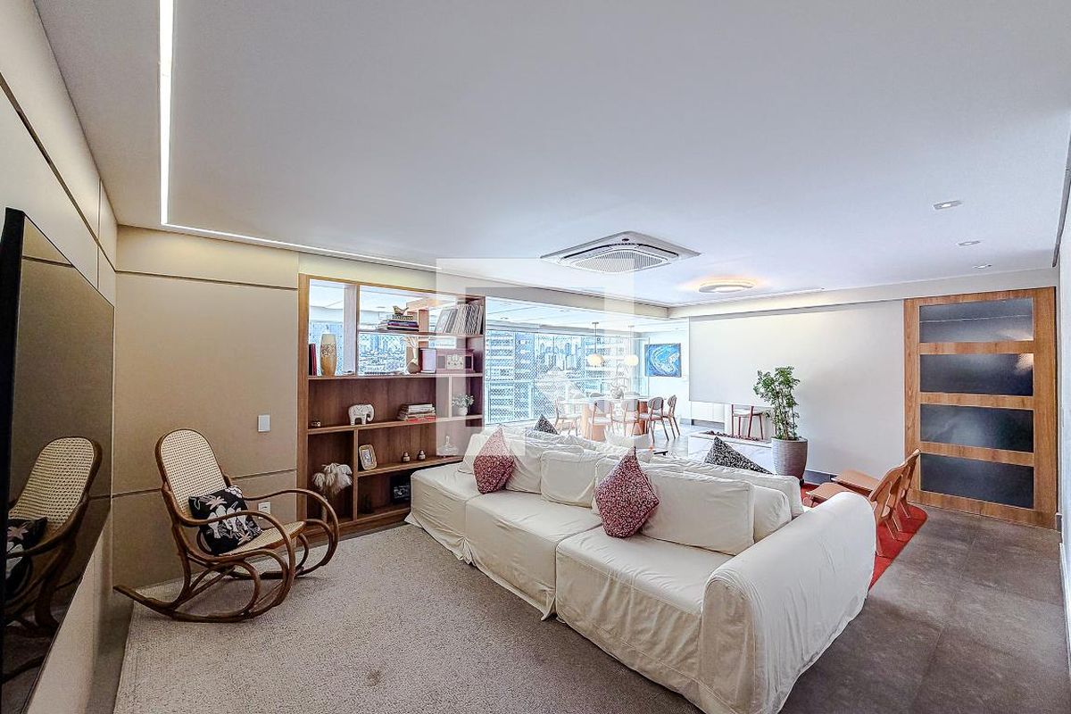 Apartamento, 3 quartos, 192 m² - Foto 2