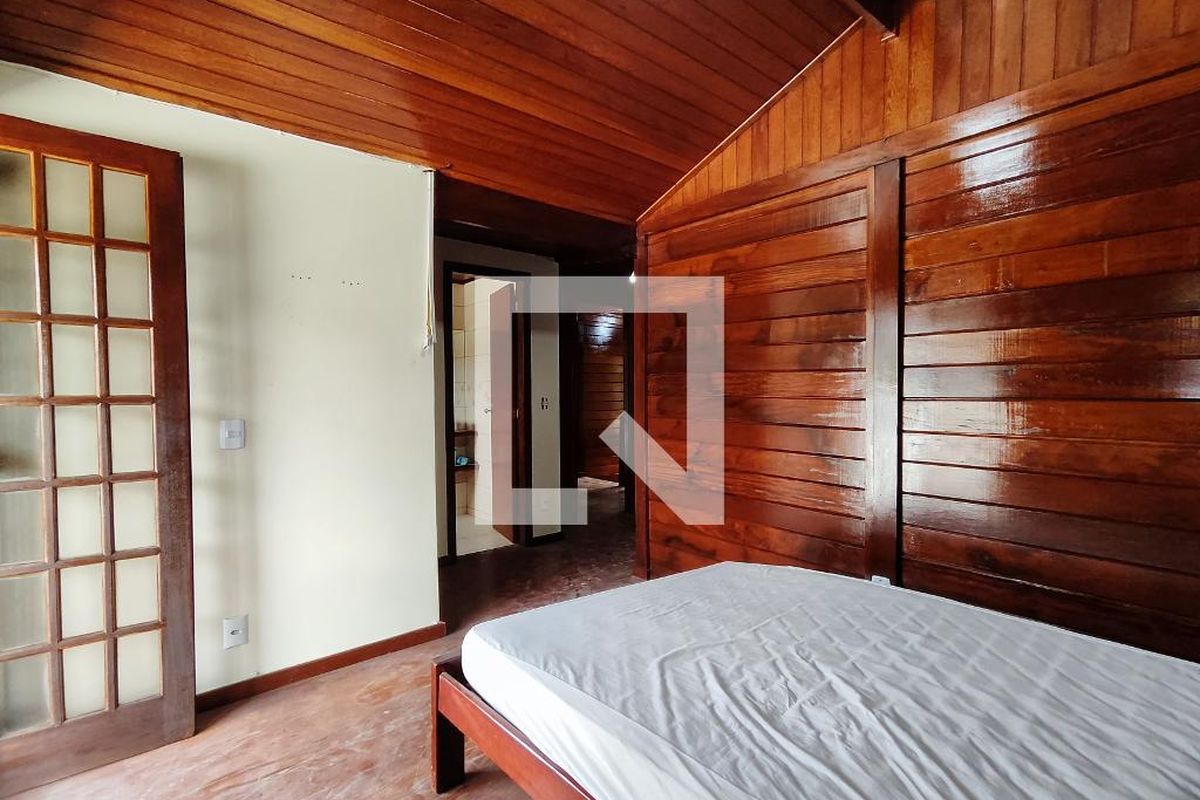 Casa, 3 quartos, 230 m² - Foto 41