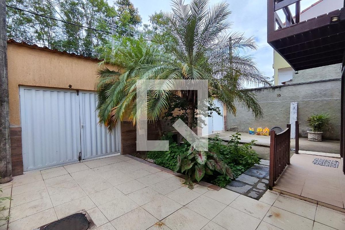 Casa, 3 quartos, 230 m² - Foto 15
