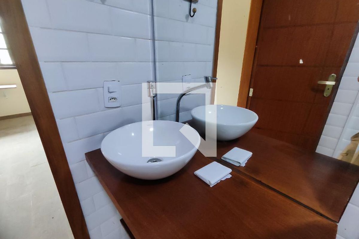 Casa, 3 quartos, 230 m² - Foto 25