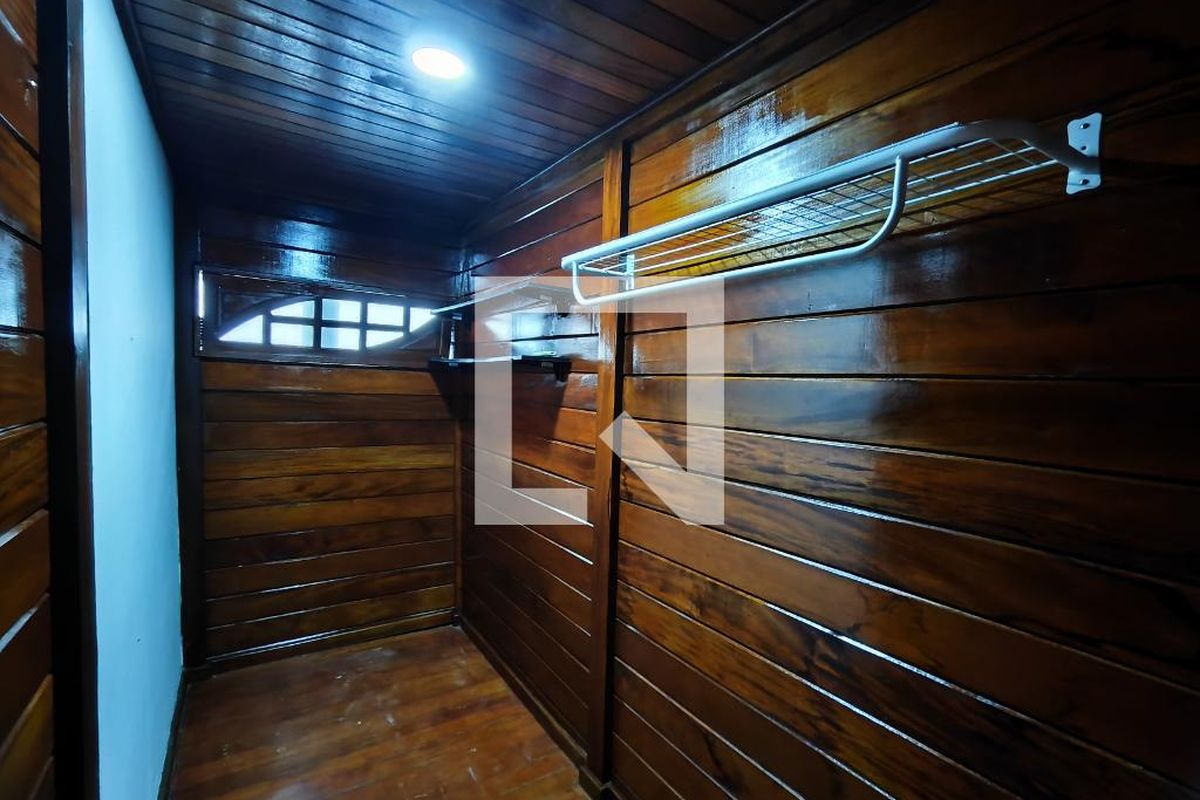 Casa, 3 quartos, 230 m² - Foto 48