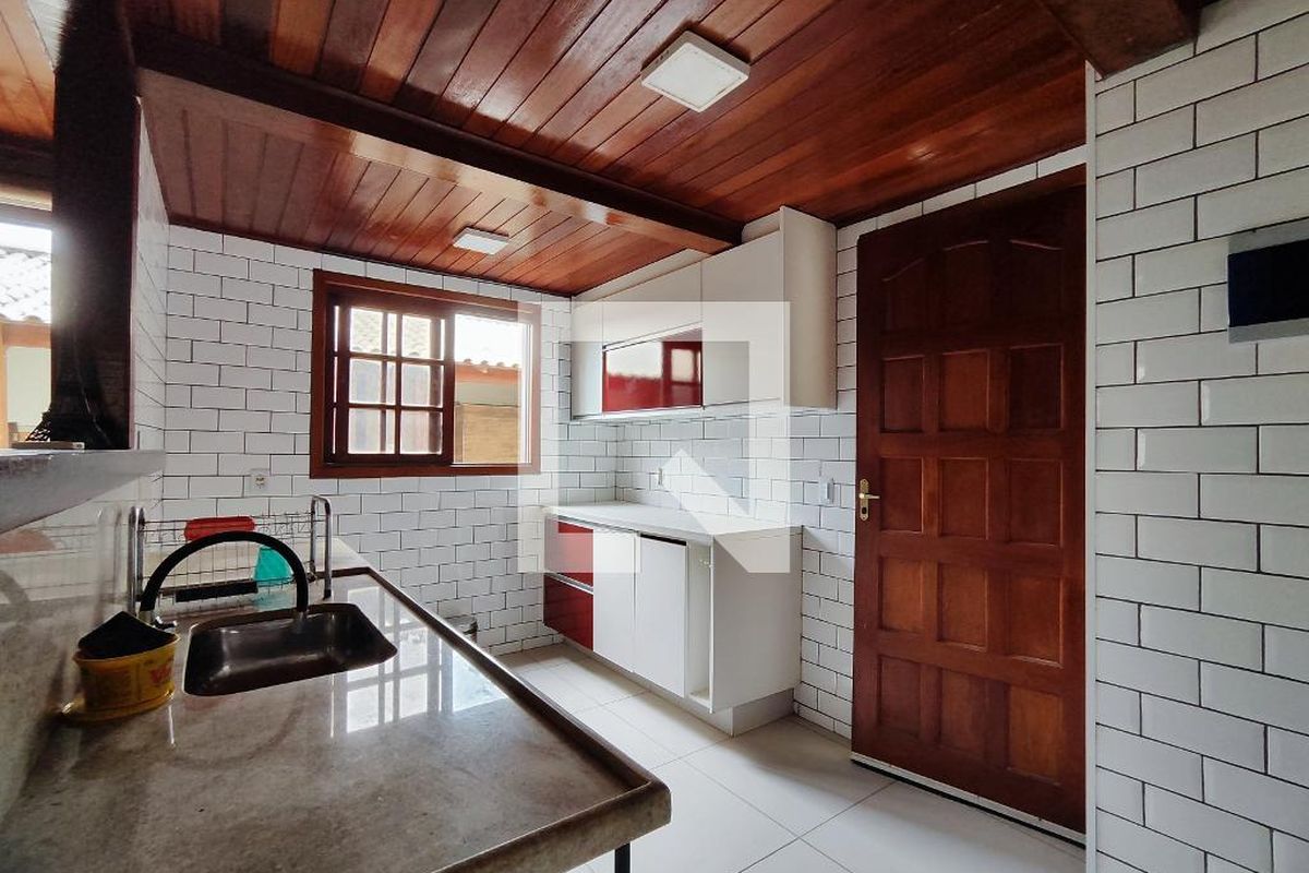 Casa, 3 quartos, 230 m² - Foto 53