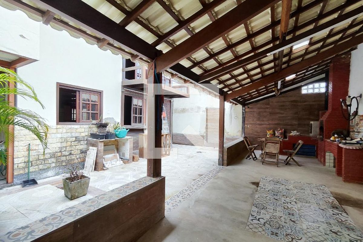 Casa, 3 quartos, 230 m² - Foto 14