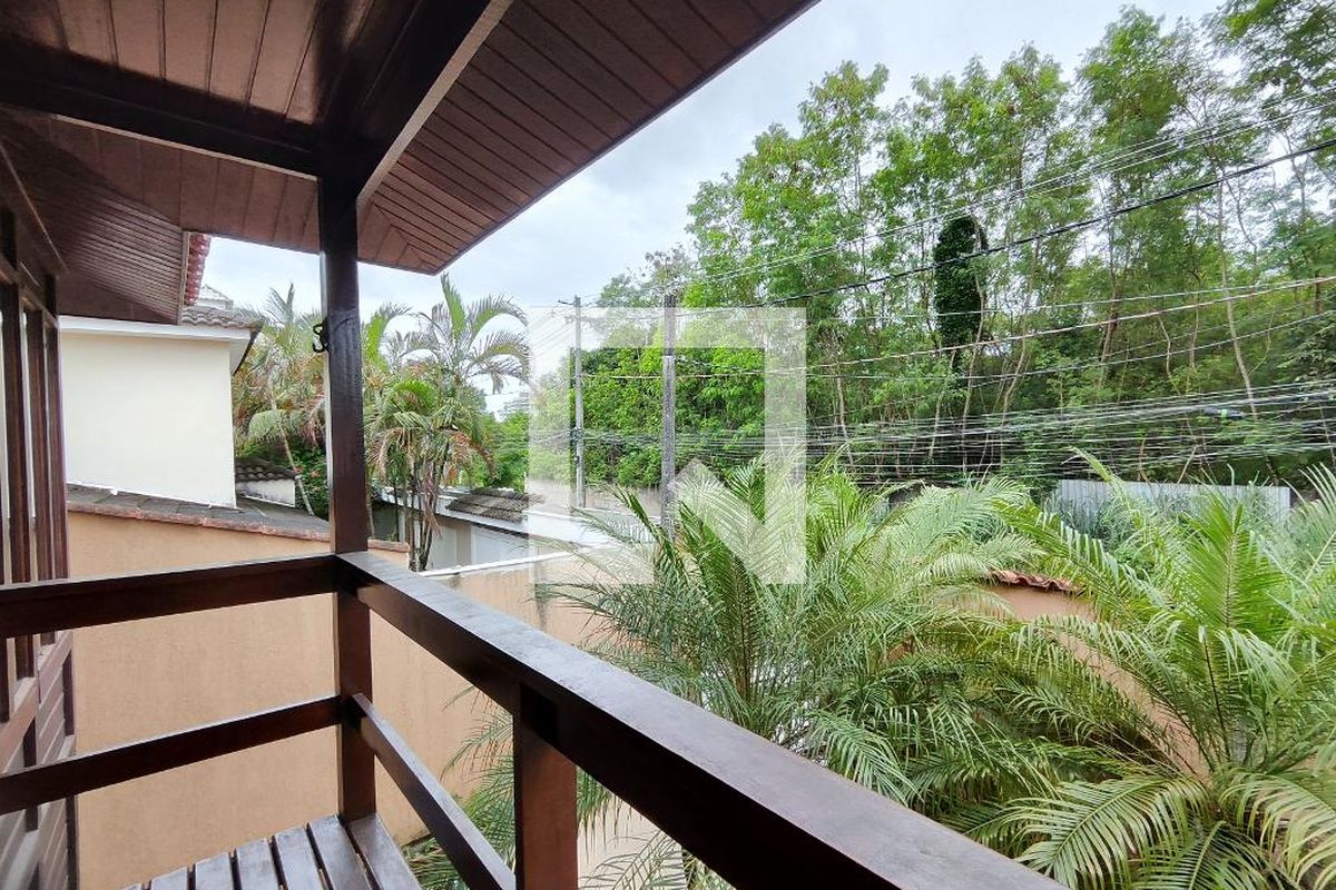 Casa, 3 quartos, 230 m² - Foto 33