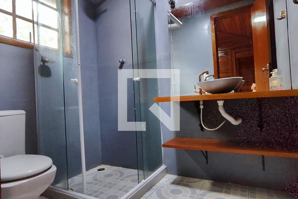 Casa, 3 quartos, 230 m² - Foto 35