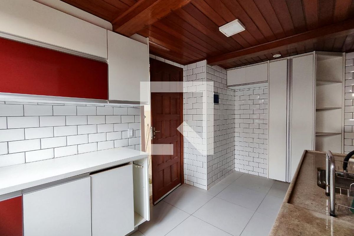 Casa, 3 quartos, 230 m² - Foto 52