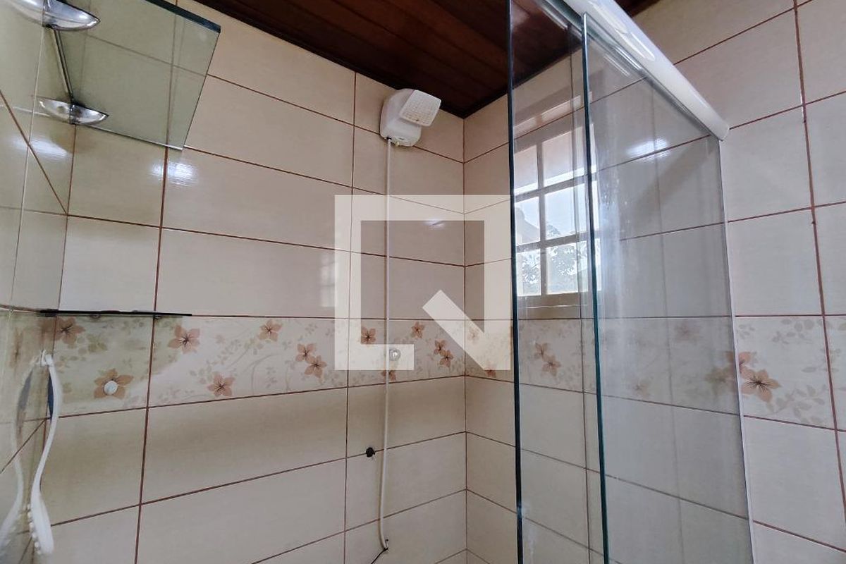 Casa, 3 quartos, 230 m² - Foto 47