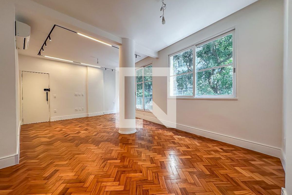 Apartamento, 3 quartos, 120 m² - Foto 1