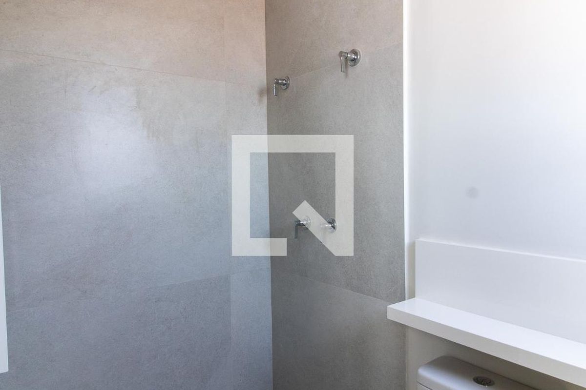 Casa à Venda - Mansões Santo Antônio, 4 Quartos,  173 m2 em , Campinas - sp | SoloBR