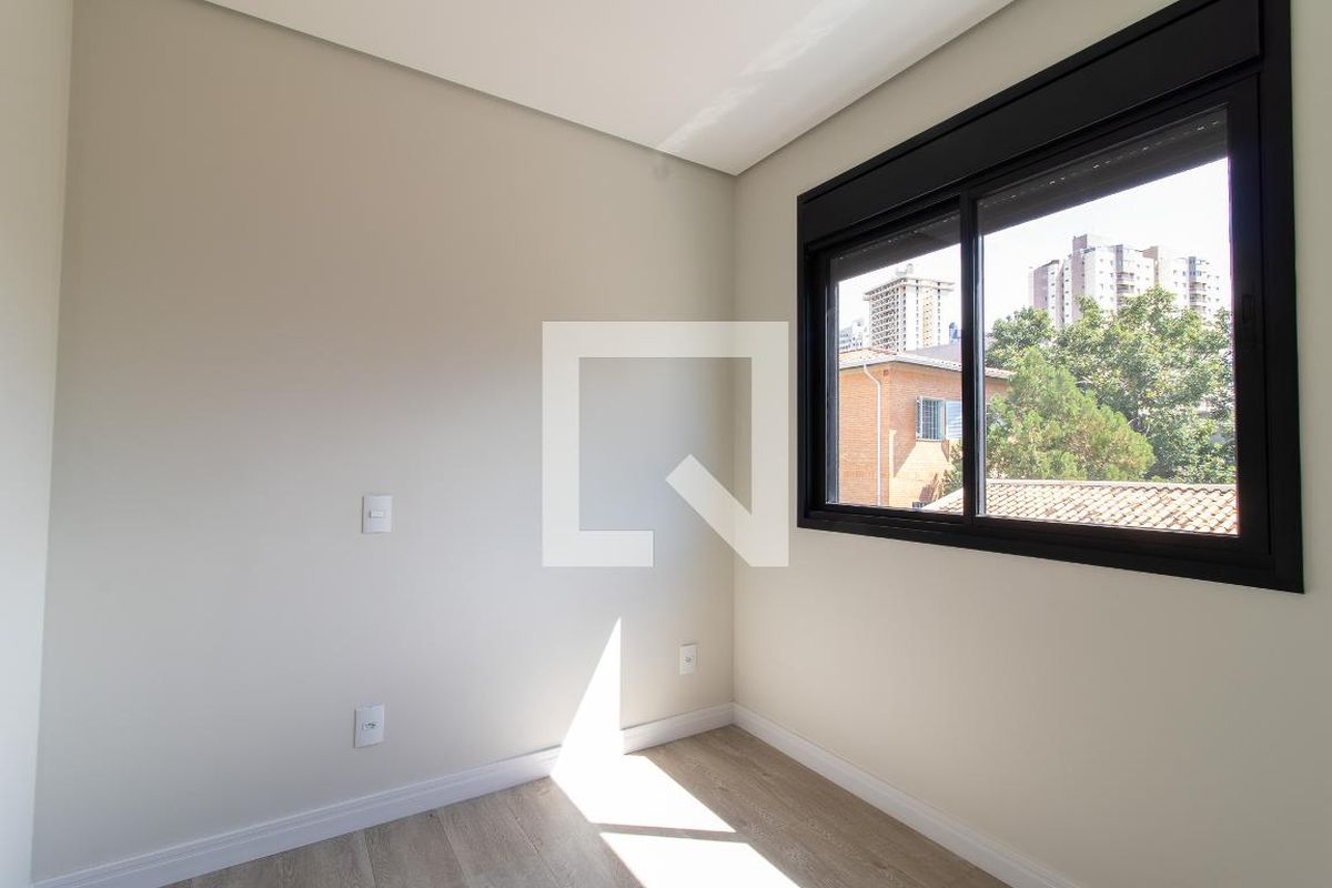 Casa à Venda - Mansões Santo Antônio, 4 Quartos,  173 m2 em , Campinas - sp | SoloBR