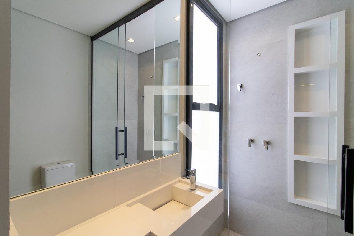 Casa à Venda - Mansões Santo Antônio, 4 Quartos,  173 m2 em , Campinas - sp | SoloBR
