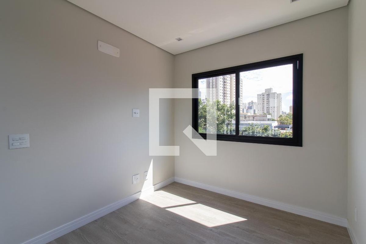 Casa à Venda - Mansões Santo Antônio, 4 Quartos,  173 m2 em , Campinas - sp | SoloBR