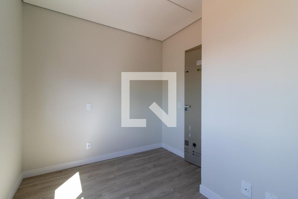 Casa à Venda - Mansões Santo Antônio, 4 Quartos,  173 m2 em , Campinas - sp | SoloBR